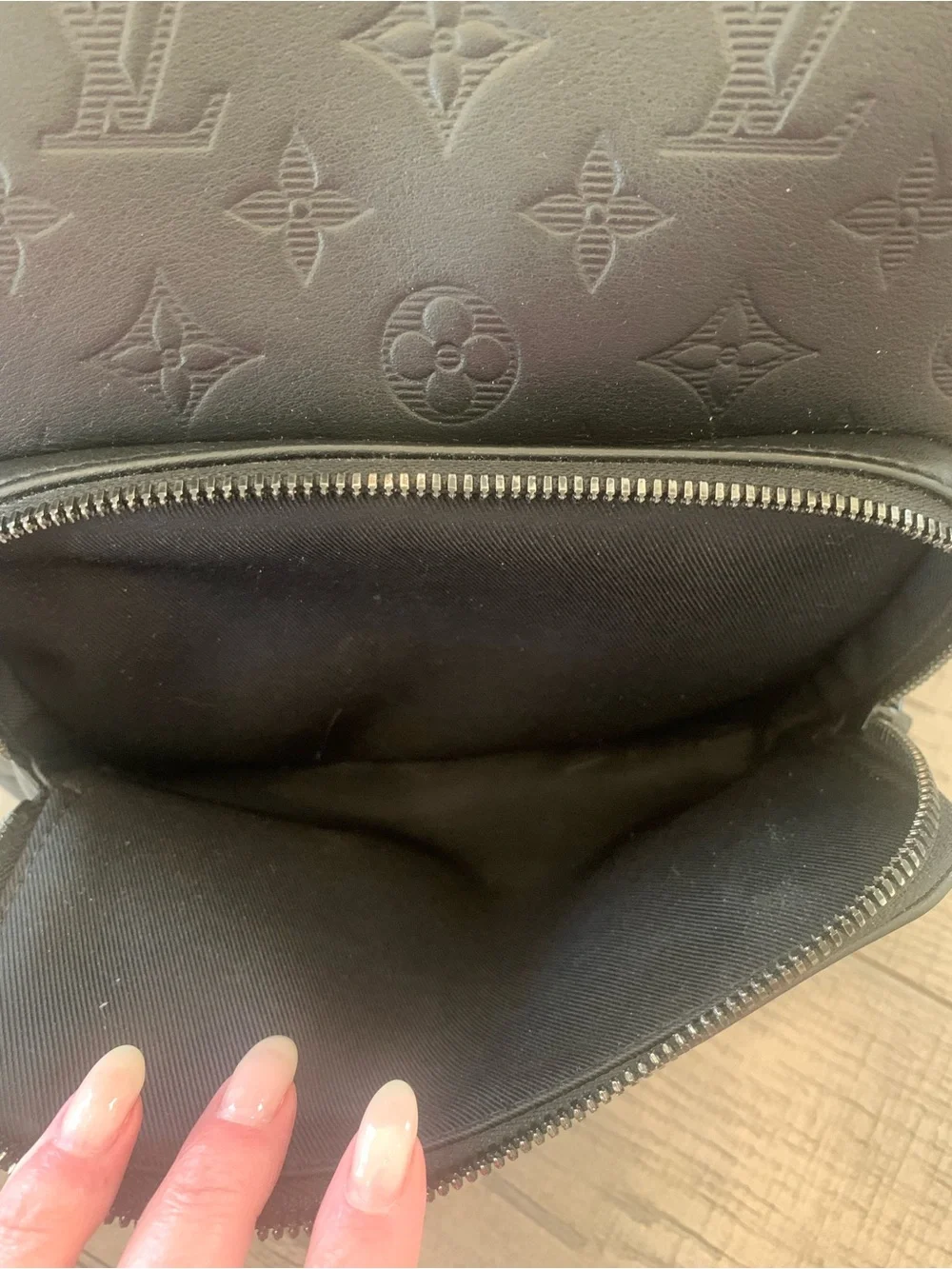 LIKE NEWLouis Vuitton Men’s Racer Sling Back in Black Monogram Embossed Leather